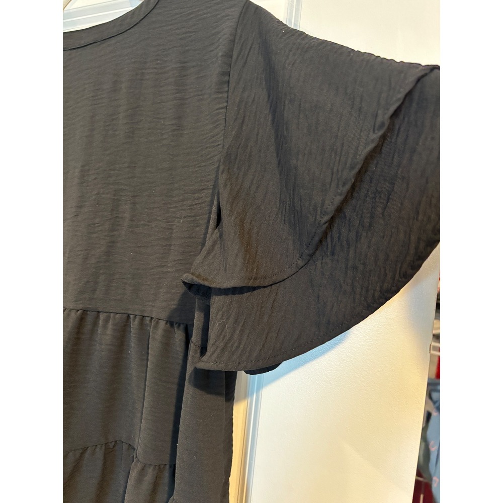 Zenana Black Tiered Ruffle Babydoll Tunic Top Short Flutter Sleeve M Boho - Picture 6 of 7